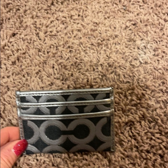Coach shoulder bag and card holder. - Picture 3 of 9